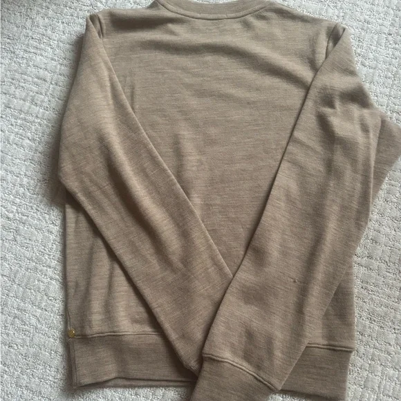 We Norwegians Women's Wool Shorts & Long Sleeve Too Set - Picture 6 of 7